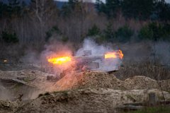 Попытку удара ВСУ по российским военным аэродромам назвали «опасным витком»: Пресса: Интернет и СМИ: Lenta.ru0