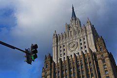 Посла Франции вызвали в российский МИД: Политика: Мир: Lenta.ru0