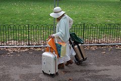 Предсказана вторая волна туров за рубеж за картами Visa и Mastercard: Россия: Путешествия: Lenta.ru0