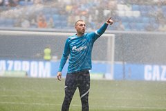 Президент «Адана Демирспор» высказался о возможном уходе Дзюбы: Футбол: Спорт: Lenta.ru0