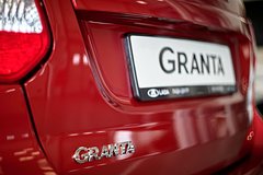 Президент «АвтоВАЗа» ответил на вопрос о ржавчине на Lada: Рынки: Экономика: Lenta.ru0