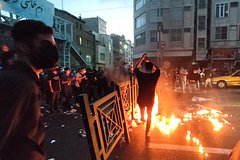 Президент Ирана заявил о решительном ответе на протесты в стране: Политика: Мир: Lenta.ru0