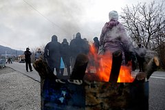 Приштина обвинила Россию в разжигании конфликта Сербии и Косово: Политика: Мир: Lenta.ru0