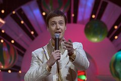 Продюсер рассказал о «большом желании» Витаса после конфликта в баре: Музыка: Культура: Lenta.ru0