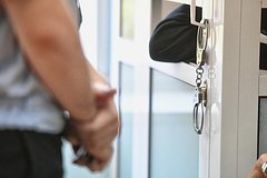 Прокурор запросил 17 лет колонии для бывшего мэра Владивостока Гуменюка: Следствие и суд: Силовые структуры: Lenta.ru0
