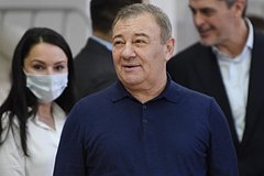 Путин наградил бизнесмена Ротенберга: Политика: Россия: Lenta.ru0