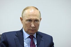 Путин призвал повременить с оценкой роли Сталина и Николая II: Политика: Россия: Lenta.ru0