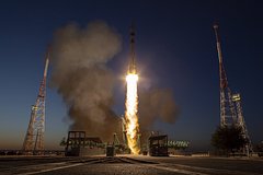 Ракета «Союз-2.1в» с двумя спутниками стартовала с Плесецка: Космос: Наука и техника: Lenta.ru0