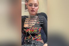Расстегнутые пуговицы стали причиной критики блогерши в общественном транспорте: Внешний вид: Ценности: Lenta.ru0