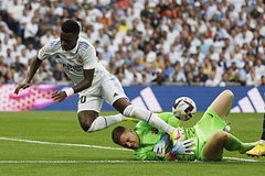 «Реал» обыграл «Барселону» в «эль-класико»: Футбол: Спорт: Lenta.ru0