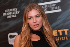 Рита Дакота оказалась под капельницей перед концертом: Музыка: Культура: Lenta.ru0