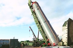 Россия поставит на боевое дежурство полк гиперзвуковых ракет «Авангард»: Оружие: Наука и техника: Lenta.ru0