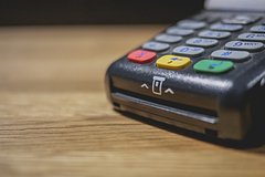 Россиянам назвали три главные ошибки при использовании банковских карт: Рынки: Экономика: Lenta.ru0