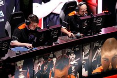 Российская команда стала чемпионом мира по CS:GO: Летние виды: Спорт: Lenta.ru0