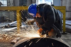 Российский бизнесмен вложил 40 миллиардов рублей в заводы Донбасса: Бизнес: Экономика: Lenta.ru0