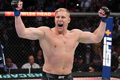 Российский боец UFC поднялся на третье место в рейтинге лучших тяжеловесов: Бокс и ММА: Спорт: Lenta.ru0