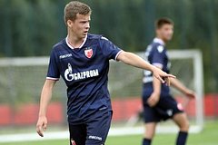 Российский футболист задумался о смене гражданства: Футбол: Спорт: Lenta.ru0