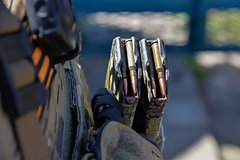 Российского генпрокурора попросили объяснить отправку заключенных на Украину: Политика: Россия: Lenta.ru0