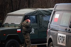 Сербия запросит у НАТО разрешение разместить войска в Косово: Политика: Мир: Lenta.ru0