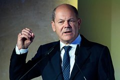 Шольц призвал избежать эскалации между НАТО и Россией: Политика: Мир: Lenta.ru0