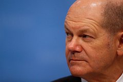 Шольц призвал продолжать переговоры с Путиным: Политика: Мир: Lenta.ru0