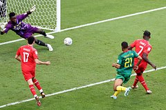 Швейцария обыграла Камерун на чемпионате мира: Футбол: Спорт: Lenta.ru0