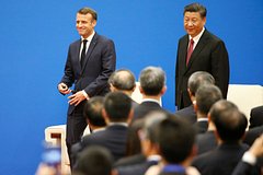 Си Цзиньпин и Макрон выступили за прекращение огня на Украине: Политика: Мир: Lenta.ru0