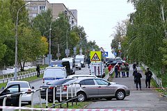 Соседи рассказали о характере устроившего стрельбу в ижевской школе: Общество: Россия: Lenta.ru0
