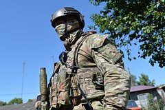 Совфед одобрил закон о лишении свободы на 10 лет сдавшихся в плен военных: Политика: Россия: Lenta.ru0