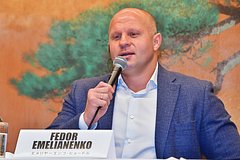 Спарринг-партнер Федора Емельяненко назвал фаворита прощального боя россиянина: Бокс и ММА: Спорт: Lenta.ru0