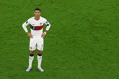 Спортивный директор «Аль-Насра» высказался о возможном переходе Роналду в клуб: Футбол: Спорт: Lenta.ru0