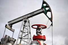 США и союзники договорились о параметрах потолка цен для нефти из России: Рынки: Экономика: Lenta.ru0