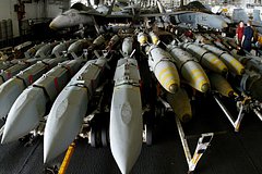 США задумали дать Киеву оборудование для производства «умных бомб»: Политика: Мир: Lenta.ru0