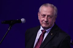 Стала известна причина смерти президента ФФККР: Зимние виды: Спорт: Lenta.ru0