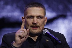 Стало известно о любви украинца Усика к российскому занятию: Бокс и ММА: Спорт: Lenta.ru0