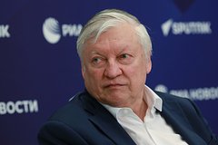 Стало известно о подключении Анатолия Карпова к аппарату ИВЛ: Летние виды: Спорт: Lenta.ru0