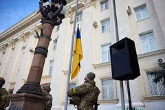 Стало известно о попытках ВСУ помешать людям покинуть Херсон: Политика: Россия: Lenta.ru0