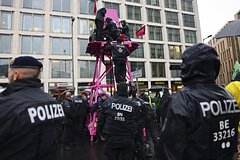 Стало известно о протестах против энергополитики на востоке Германии: Политика: Мир: Lenta.ru0