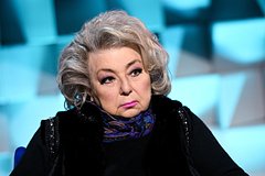 Тарасова оценила боксерский бой между Загитовой и Бузовой: Зимние виды: Спорт: Lenta.ru0
