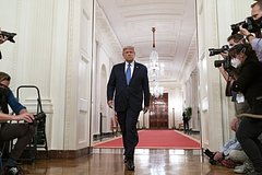 Трамп официально объявил об участии в выборах президента США: Политика: Мир: Lenta.ru0