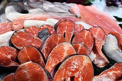 Угроза запрета экспорта «взвинтила» цены на красную рыбу в России: Рынки: Экономика: Lenta.ru0