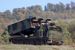 Украина получила четыре реактивные системы залпового огня от Франции: Украина: Бывший СССР: Lenta.ru0