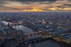 Украинская беженка решила вернуться на родину после расставания с британцем: Люди: Из жизни: Lenta.ru0