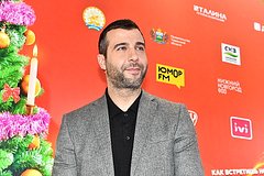 Ургант опроверг «рыдание в трубку» во время разговора с Потапом: ТВ и радио: Интернет и СМИ: Lenta.ru0