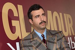 Ургант ответил на слухи о нежелании вставать под гимн России: ТВ и радио: Интернет и СМИ: Lenta.ru0