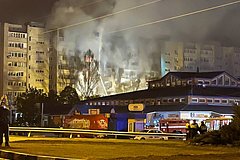 Увеличилось число погибших при крушении самолета в Ейске: Происшествия: Россия: Lenta.ru0
