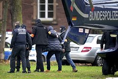В Германии историю с захватом бундестага назвали попыткой скрыть провалы властей: Политика: Мир: Lenta.ru0