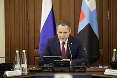 В граничащем с Украиной регионе опровергли срочное укомплектование полицейских: Политика: Россия: Lenta.ru0