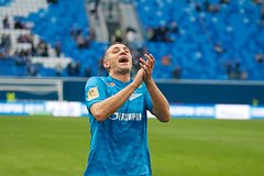 В клубе РПЛ высказались о возможном приглашении Дзюбы: Футбол: Спорт: Lenta.ru0