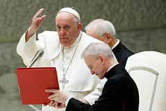 В МИД России назвали извращением истины слова папы Римского о чеченцах и бурятах: Политика: Мир: Lenta.ru0